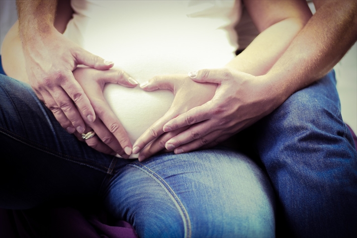 彼氏への妊娠の伝え方とその後の対処法について